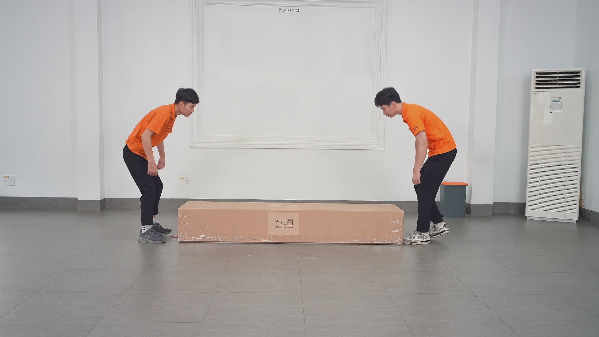 the video shows how to assemble solid wood dream bed frame.