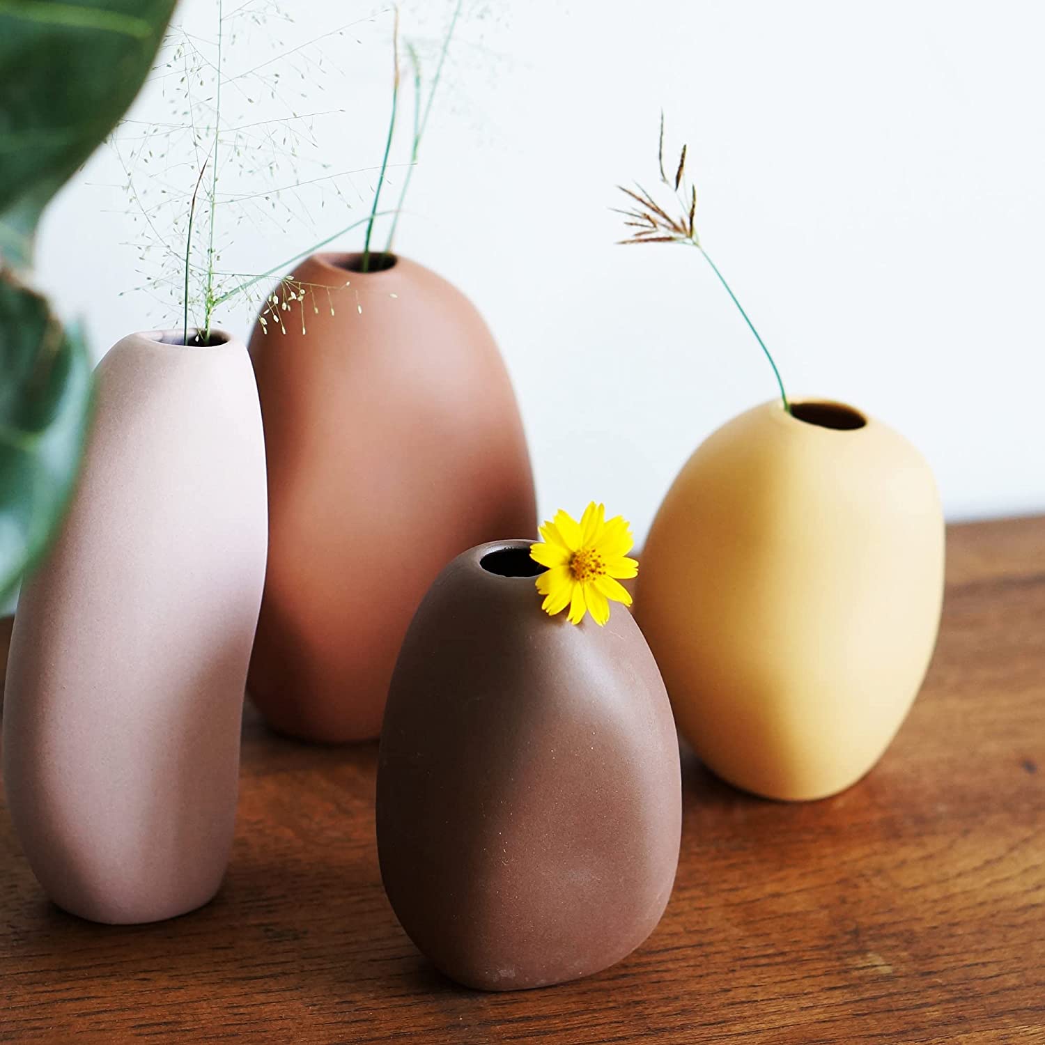 mini ceramic vase
